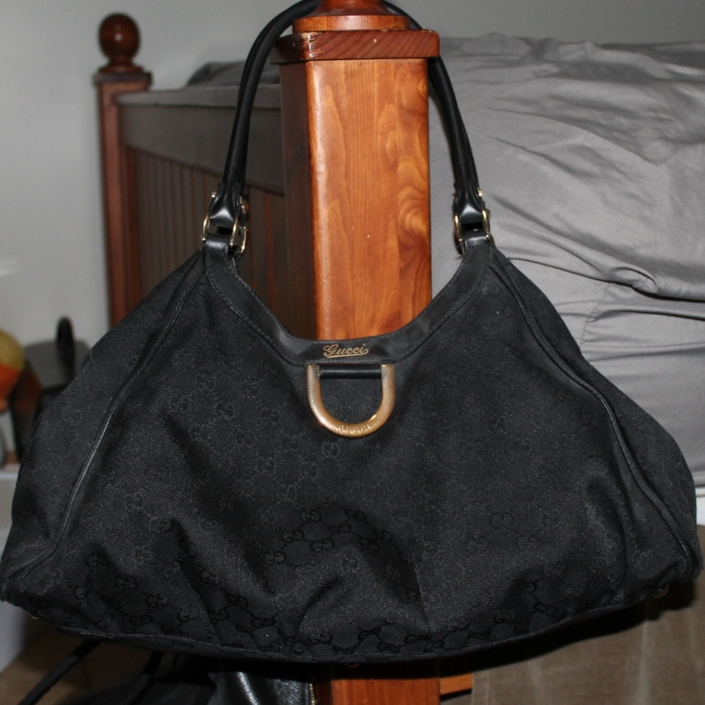 Gucci Shoulder Bag